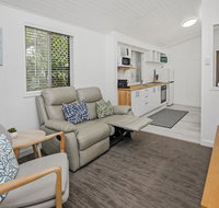 Tropical on McKenzie MK1 - Accommodation Gladstone