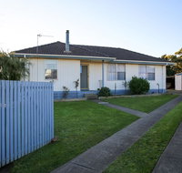 tuna sleepover - Accommodation Gladstone