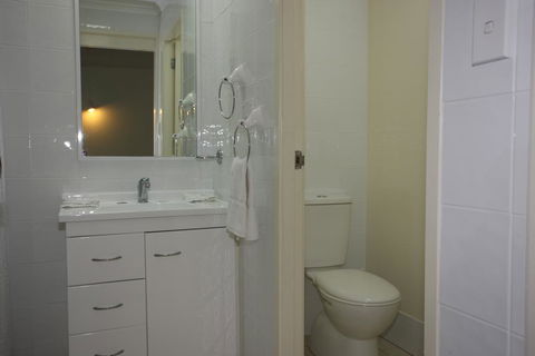 Tuncurry Lakes Resort - Accommodation Gladstone 1