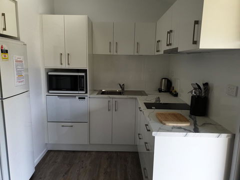 Tuncurry Lakes Resort - Accommodation Gladstone 2