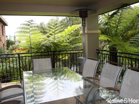 Tuscany #1 - 1/19 Campbell Crescent. Terrigal - Accommodation Gladstone 0