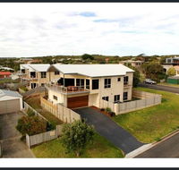 Twelve Apostles Beach House BB - Accommodation Gladstone