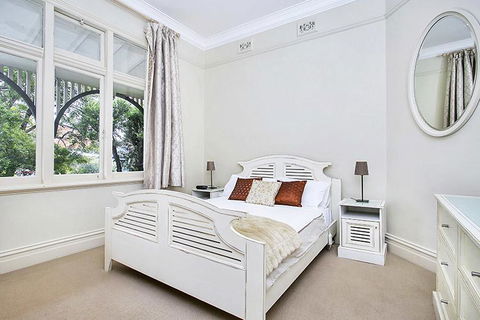 Two Bedroom Apartment Edwin Street - Accommodation Gladstone 1
