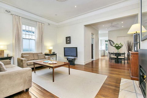Two Bedroom Apartment Edwin Street - Accommodation Gladstone 0