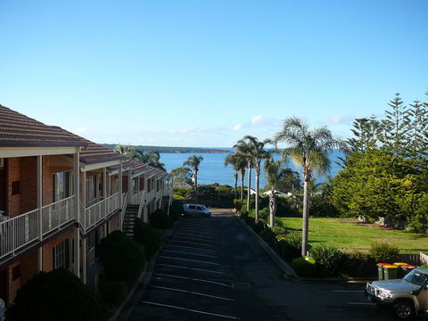 Twofold Bay Motor Inn - Accommodation Gladstone 0