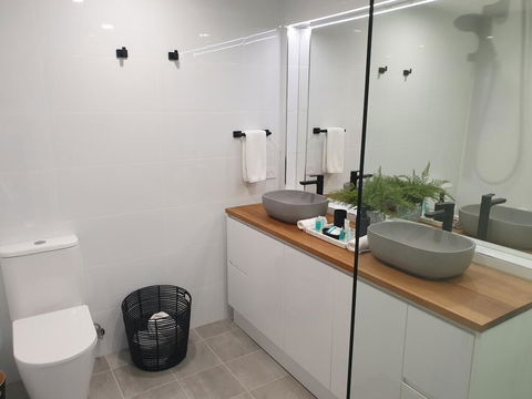 Twofold Bay Motor Inn - Accommodation Gladstone 3