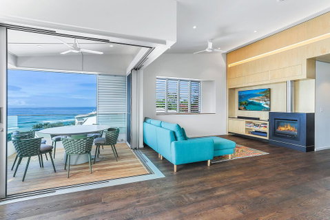 Ultimate Beachfront Living, Sunshine Beach - Accommodation Gladstone 3