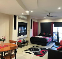 Ultra Modern Private Studio Room - Accommodation Gladstone