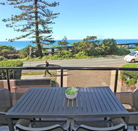 Unit 1 Phoenix Apartments Coolum Beach - Accommodation Gladstone