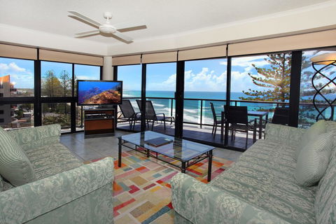 Unit 10, Phoenix Apartments, 1736 David Low Way, Coolum Beach - Accommodation Gladstone 3