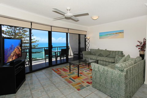 Unit 10, Phoenix Apartments, 1736 David Low Way, Coolum Beach - Accommodation Gladstone 2
