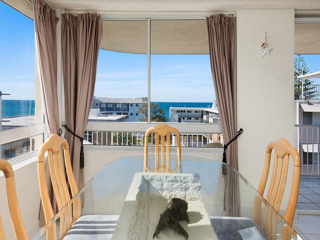 Kings Beach QLD Accommodation Gladstone