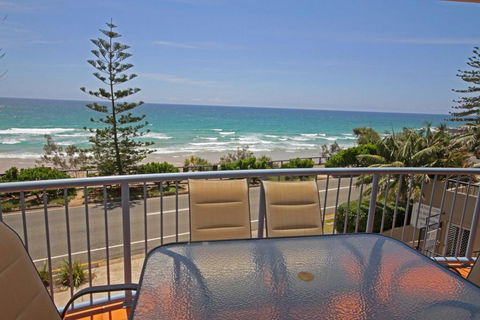 Unit 3, The Rocks, 1746 David Low Way Coolum Beach - 500 BOND - Accommodation Gladstone 1