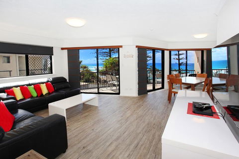 Unit 4, The Rocks, 1746 David Low Way Coolum Beach - 500 Bond - Accommodation Gladstone 2