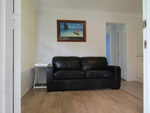 Upper Hunter Annex - Accommodation Gladstone 2