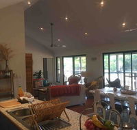Valley Views Lodge Port Douglas - Accommodation Gladstone
