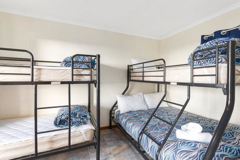Venus Bay Beachfront Tourist Park South Australia - Accommodation Gladstone 3