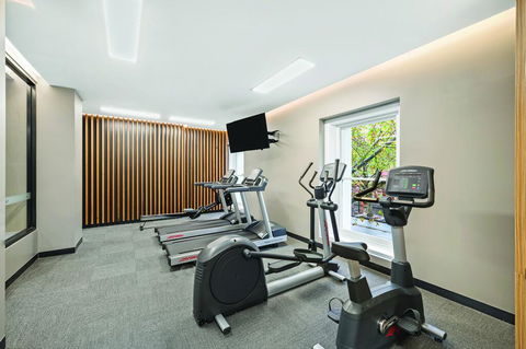 Vibe Hotel Melbourne - Accommodation Gladstone 1
