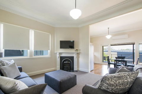 Victoria Street Apartments - Accommodation Gladstone 0