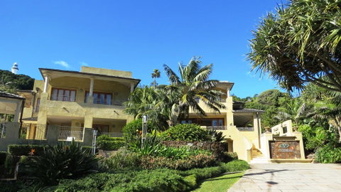 Victoria's At Wategos - Accommodation Gladstone 2