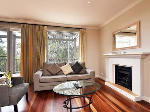 Villa 2br Nebbiolo Resort Condo Located Within Cypress Lakes Resort (nothing Is More Central) - Accommodation Gladstone 0