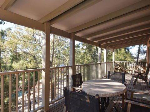 Villa 4br Vignerons Lodge Resort Condo Located Within Cypress Lakes Resort (nothing Is More Central) - Accommodation Gladstone 3