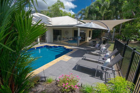 Villa Blue - Accommodation Gladstone 0