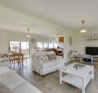 Villa de mer at Phillip Island - Accommodation Gladstone