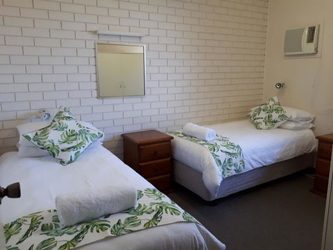 Villa Eight - Accommodation Gladstone 3