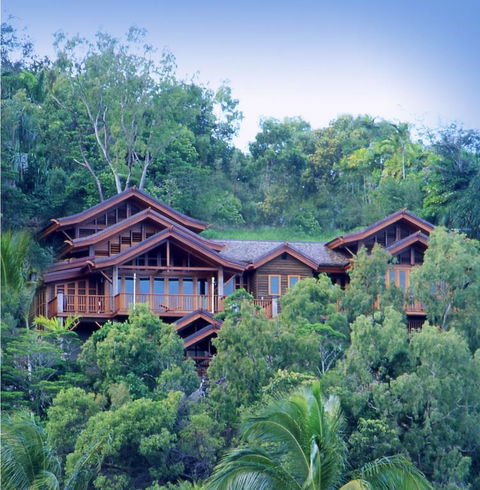 Villa Empat Puluh Dua - Accommodation Gladstone 3