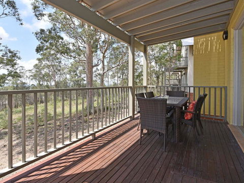 Villa Executive 2br Sangiovese Resort Condo Located Within Cypress Lakes Resort (nothing Is More Central) - Accommodation Gladstone 2