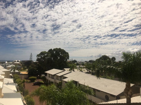 Villa Serenity On The Terrace - Accommodation Gladstone 1
