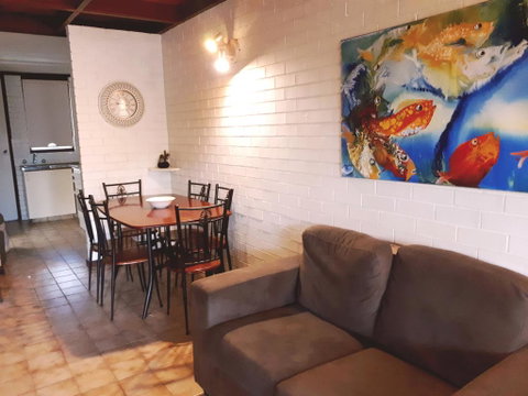 Villa Seven - Accommodation Gladstone 1