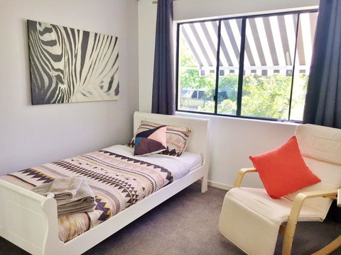 Villa Via Veneto - Accommodation Gladstone 2