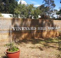 Vineyard Hill Resort - Accommodation Gladstone