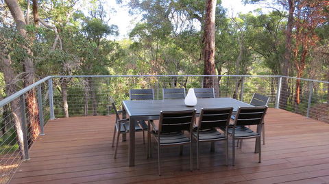 Vintners - More Space For You To Enjoy! - Accommodation Gladstone 1