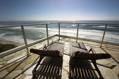 Viscount On The Beach - Accommodation Gladstone 0