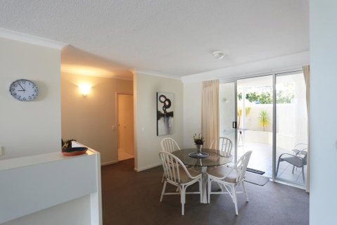 Visit The Cote D'Azur In Sunshine Beach - Accommodation Gladstone 3
