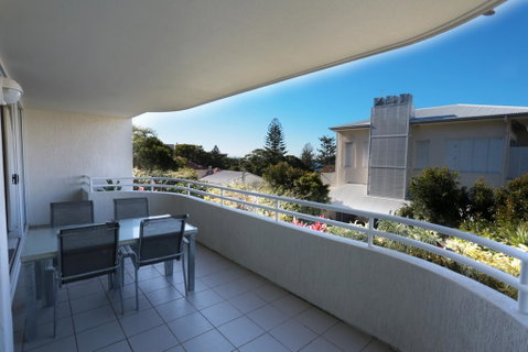 Visit The Cote D'Azur In Sunshine Beach - Accommodation Gladstone 0