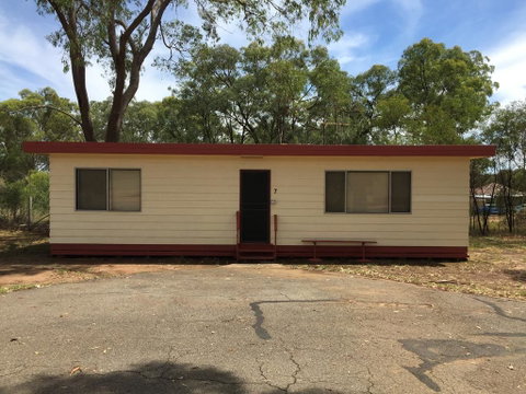 Wagon Wheel Motel & Units - Accommodation Gladstone 1
