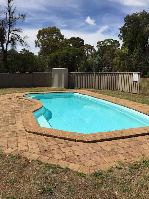 Wagon Wheel Motel & Units - Accommodation Gladstone 3