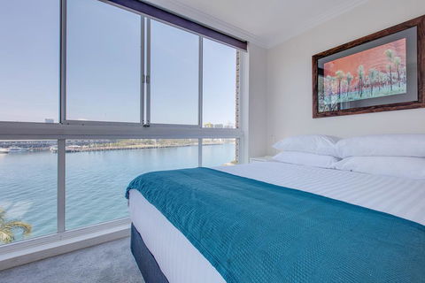 Wake Up To Sydney Harbour - Accommodation Gladstone 1