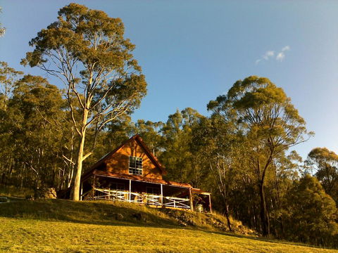 Wallaby Leap - Accommodation Gladstone 2