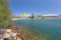 Book Salamander Bay Accommodation Vacations Accommodation Gladstone Accommodation Gladstone