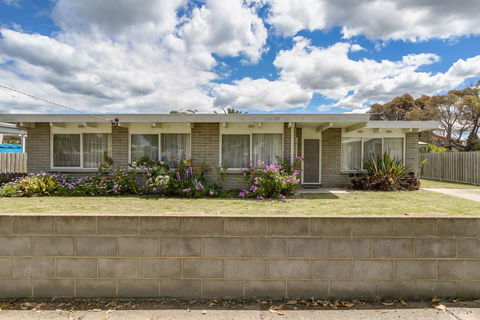 Wander On Bulmer - Accommodation Gladstone 2
