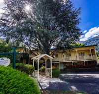 Warburton Lodge - Accommodation Gladstone