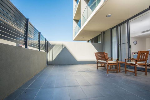 Warm Soul, 1badAPT In The Heart Of Eastwood, P, WIFI - Accommodation Gladstone 2