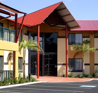 Warners at the Bay - Accommodation Gladstone