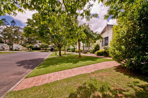Warragul Gardens Holiday Park - Accommodation Gladstone 1