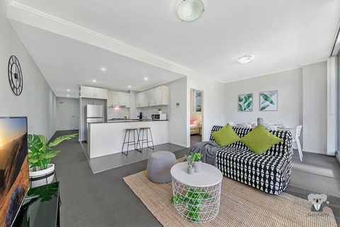 WARRICK FRAM 3 BEDS APT FREE PARKING WALK TO WESTFIELD CLOSE TO HOSPITAL NWF003 - Accommodation Gladstone 0